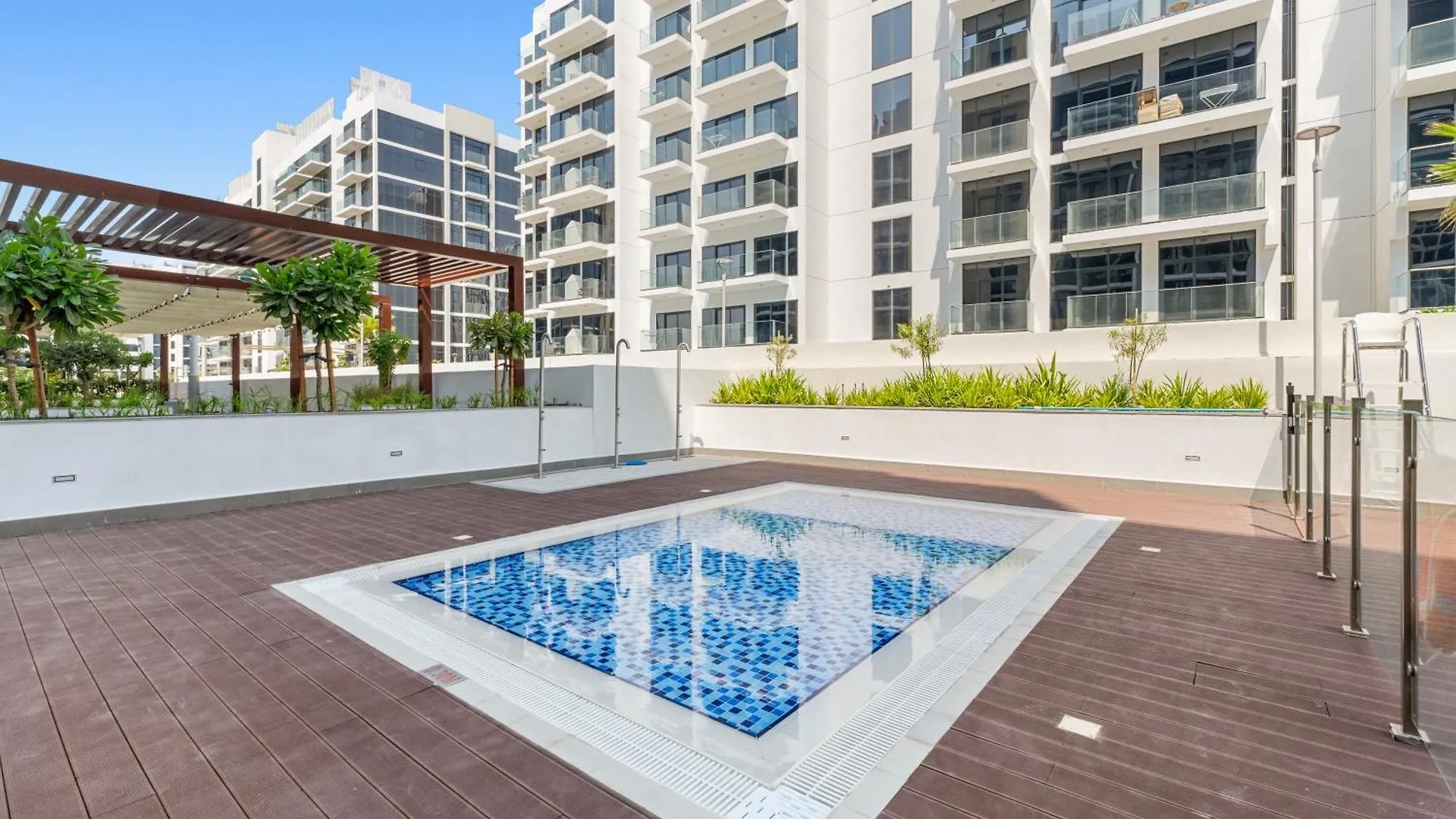 Apartment Golden Dunes Studio In Dubai