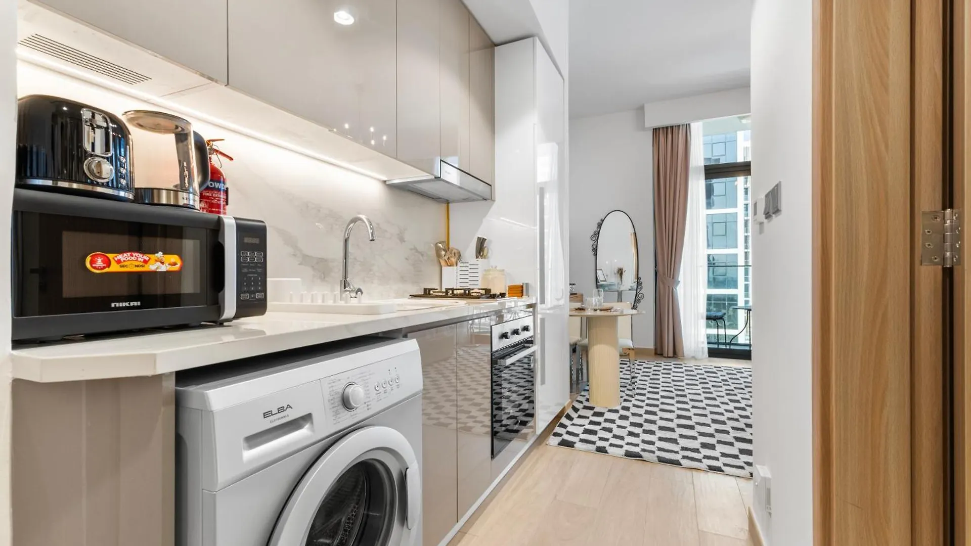 Apartment Golden Dunes Studio In Dubai